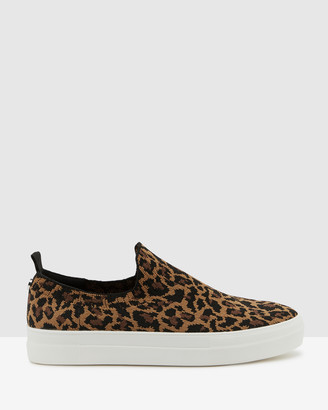 steve madden leopard slip on shoes