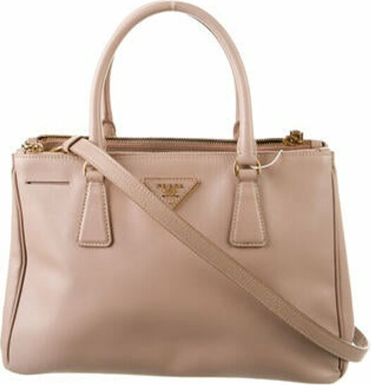 Prada Galleria Small Handbag in Brown