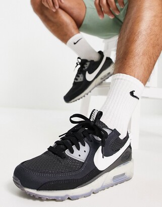 air max 90 black and white on feet