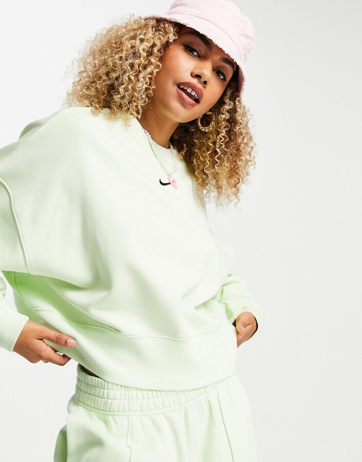 Nike Trend Fleece cropped crew neck sweatshirt in lime - ShopStyle