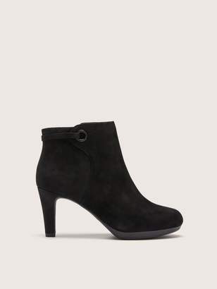 Wide Suede Adriel Mae Booties with Ring - Clarks