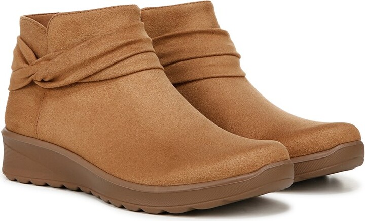 Bzees for LifeStride Women's Gemma Ankle Bootie Boots