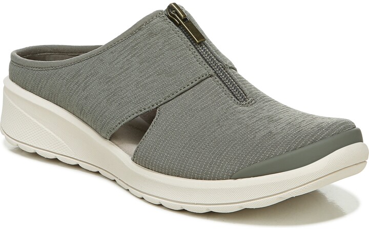 bzees shoes clearance