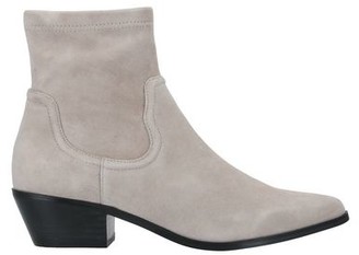 steve madden norelle suede ankle boot