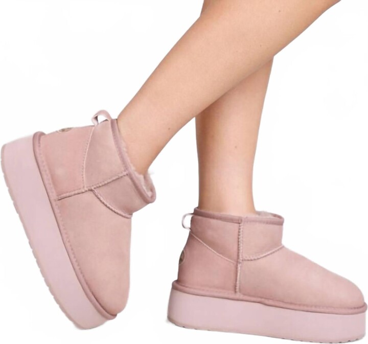 Emu Women's Stinger Micro Flatform Boot In Cameo Rose