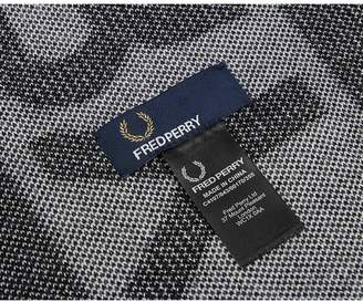 Fred Perry Authentics Scarf Colour: BLACK AND WHITE, Size: