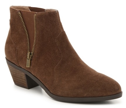 me too zasper chelsea boot