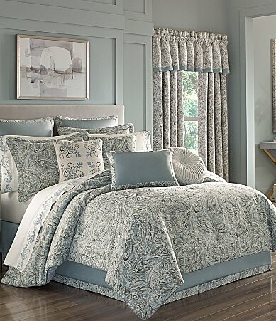 J Queen New York Giovani Spa Comforter Set