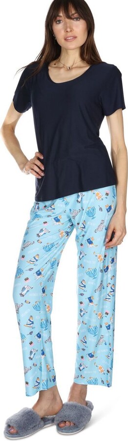 Me Moi Women's Happy Hanuk-Cat Tee & Printed Pan t Pajama Set