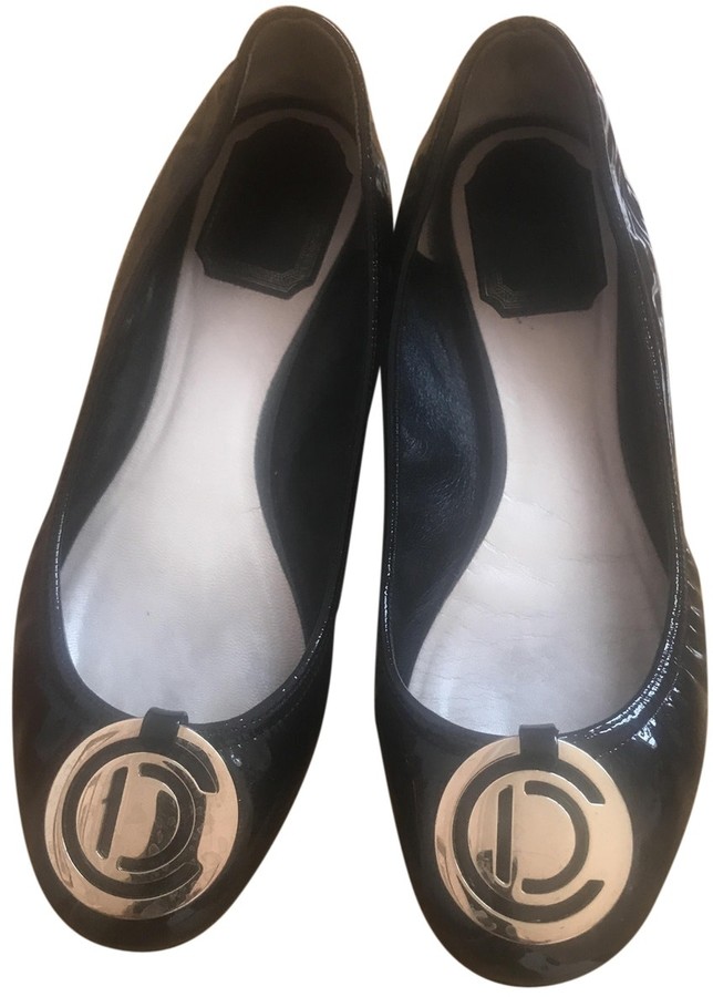 black patent leather ballet flats