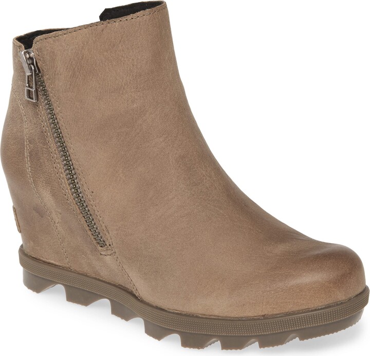 sorel joan of arctic ii wedge bootie