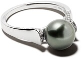 Thumbnail for your product : Yoko London 18kt white gold Classic Tahitian pearl and diamond ring
