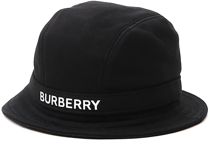 black burberry bucket hat