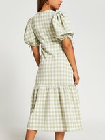 Thumbnail for your product : River Island Texture Gingham Wrap Midi Dress-green