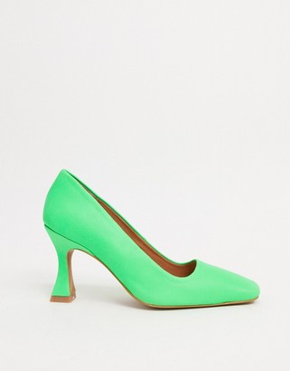 green court shoes uk
