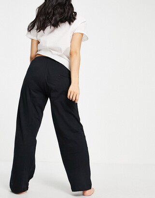 ASOS Petite DESIGN Petite mix & match straight leg jersey pyjama trouser in black