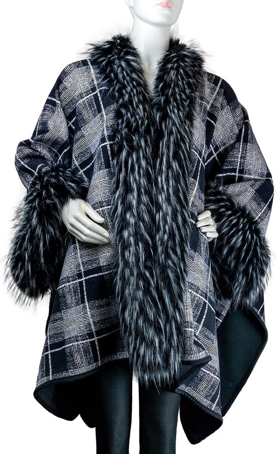 AW ITEMS Jessica McClintock Double Face Polar Fleece Wrap with Faux Fur Trim and Cuffs