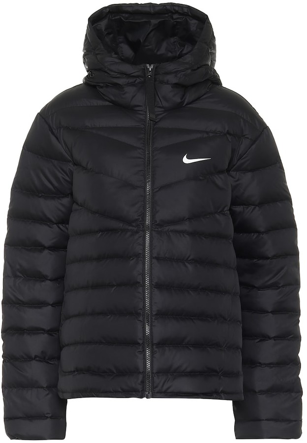 nike windrunner jacket canada