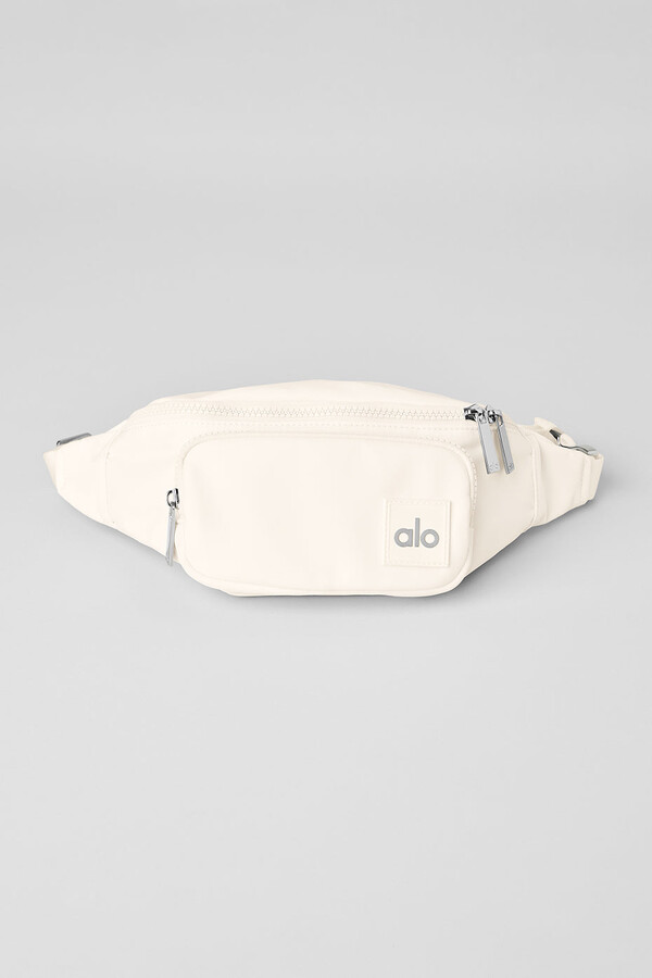 ALO | Explorer Fanny Pack in Ivory White