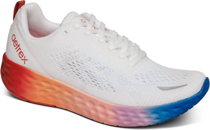 Aetrex Women's Danika Sneaker In White Ombre