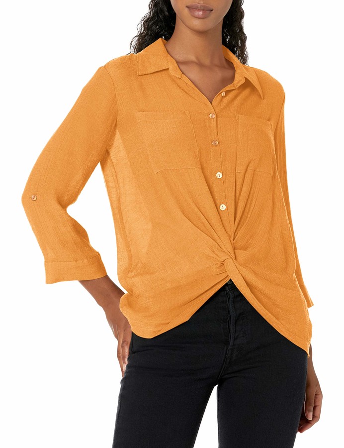 A Byer Womens Twist Front Tab-Sleeve Shirt