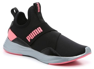 puma suede black and pink