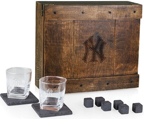 MLB New York Yankees Whiskey Box Gift Set