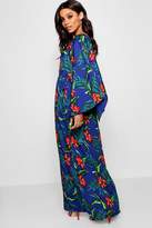 Thumbnail for your product : boohoo Palm Print Cape Sleeve Maxi Dress