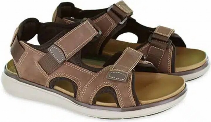 Men's Venture River Sandal In Brown