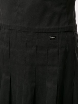 Chanel Pre Owned 2004 cap-sleeve V-neck dress