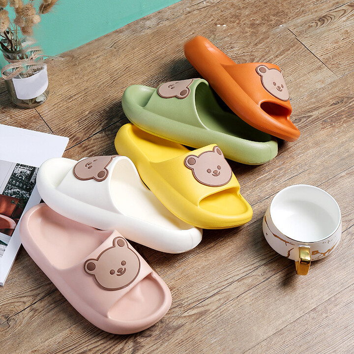 queen time Anti slip slippers for women to wear outside in summer, new bathroom and indoor home EVA sandals for men to wear in summer