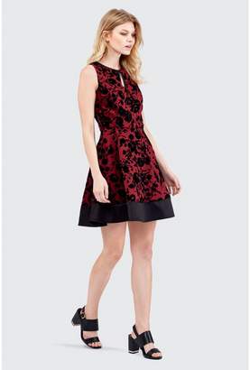 Select Fashion Fashion Floral Flocked Keyhole Skater Dress Dresses - size 14