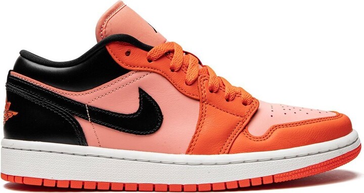 Nike Orange Shoes For Women | ShopStyle Australia