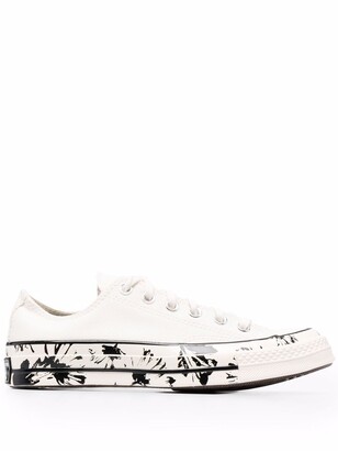 converse floral low top