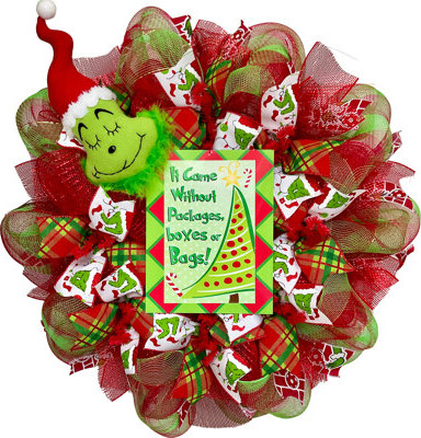 What A Mesh It Came Without Packages Boxes or Bags Holiday Wreath Handmade Deco Mesh