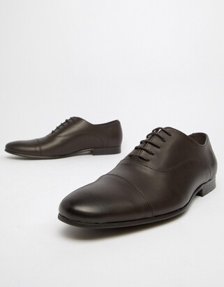 Office Flounder toe cap oxford shoes in brown leather