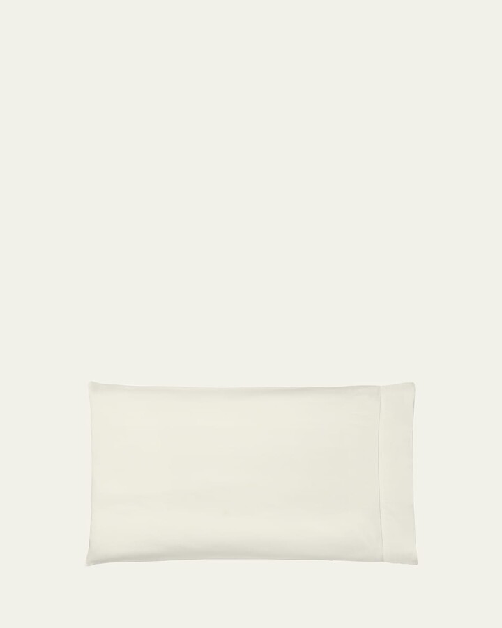 Fiona Standard Pillowcase
