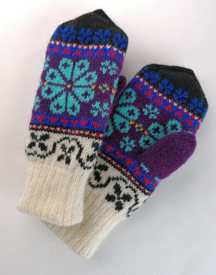 Adorable Multicolour Mittens, Inspired From Muhu Patterns, Warm Mittens With Lining