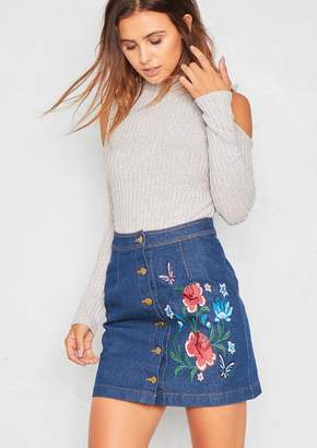 Ever New Ever New Kai Denim Floral Embriodered Button Up Mini Skirt