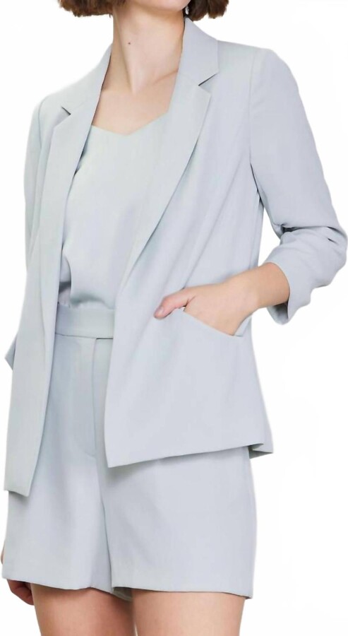 SKIES ARE BLUE Shirred Sleeve Blazer In Dove Gray