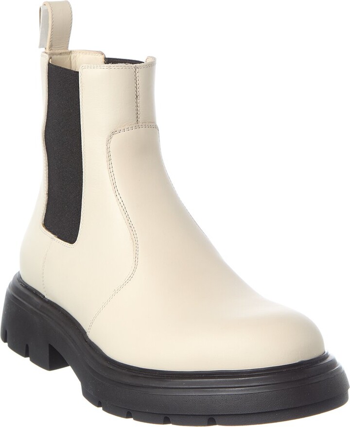 Ferragamo Dollie Leather Bootie