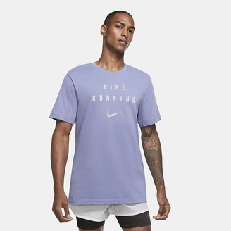 nike running dri fit t shirt