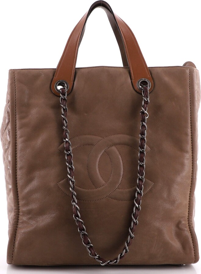 CHANEL Pre-Owned 2002 Petite Timeless Tote Bag - Farfetch