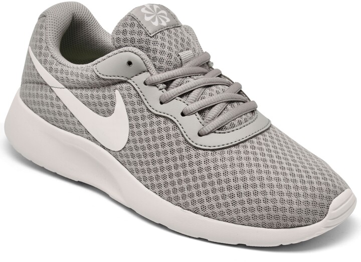 kyrie irving flytrap ep