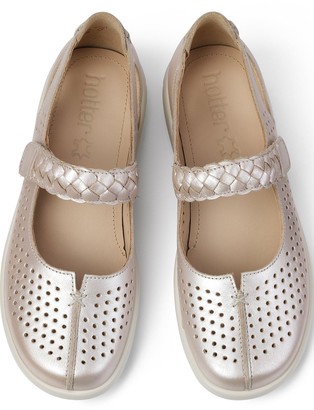 wide fit mary jane shoes uk