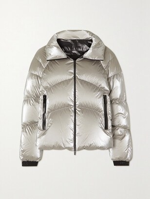 silver metallic puffer