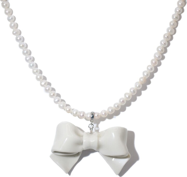 H2 Studio White / Silver Bowtie Maniac Large Ceramic Bowtie Round Freshwater Pearl Necklace White Silver