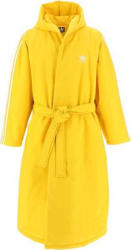 Balenciaga Men's Yellow Clothing on Sale | ShopStyle