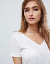 Thumbnail for your product : boohoo V Neck T-Shirt
