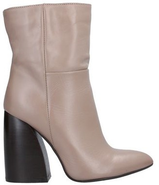 angela george shoes